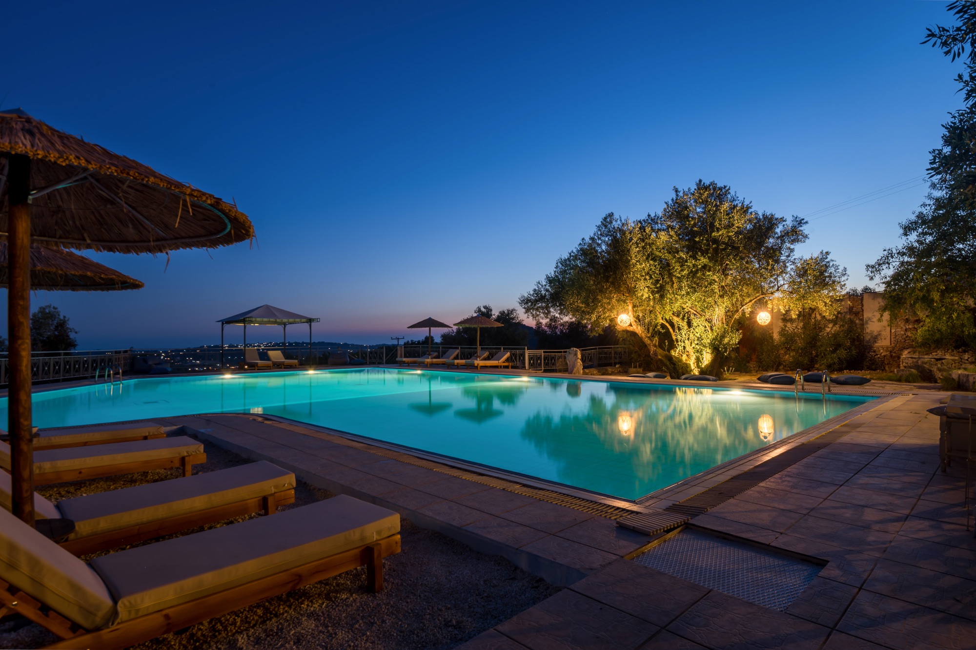 Hilltop Resort Kefalonia | Relaxing Retreat - 3