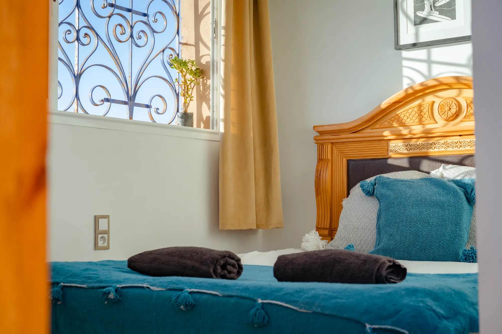 double bed - Image 1