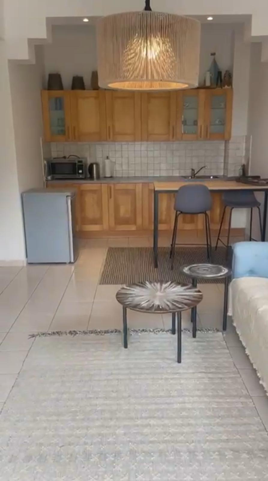 Private room only toilet - Image 1