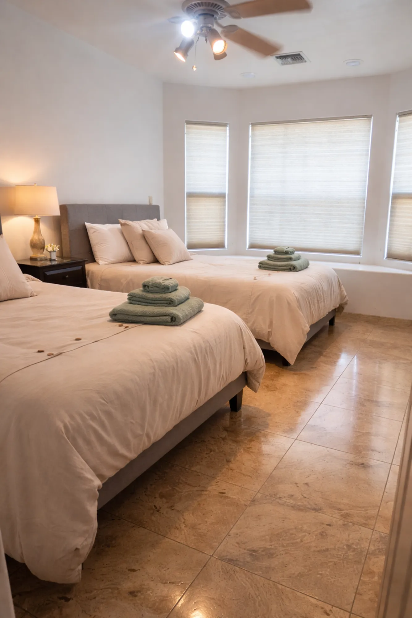 Harmony Room - Image 1