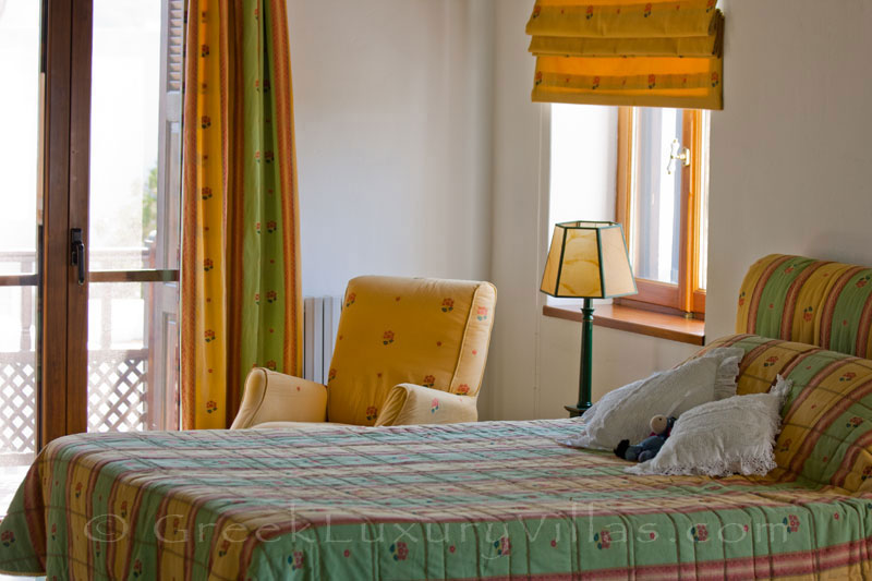Guest Bedroom - Image 1